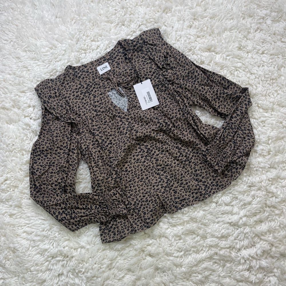 LINI Animal Print Pullover Blouse - Picture 2 of 7
